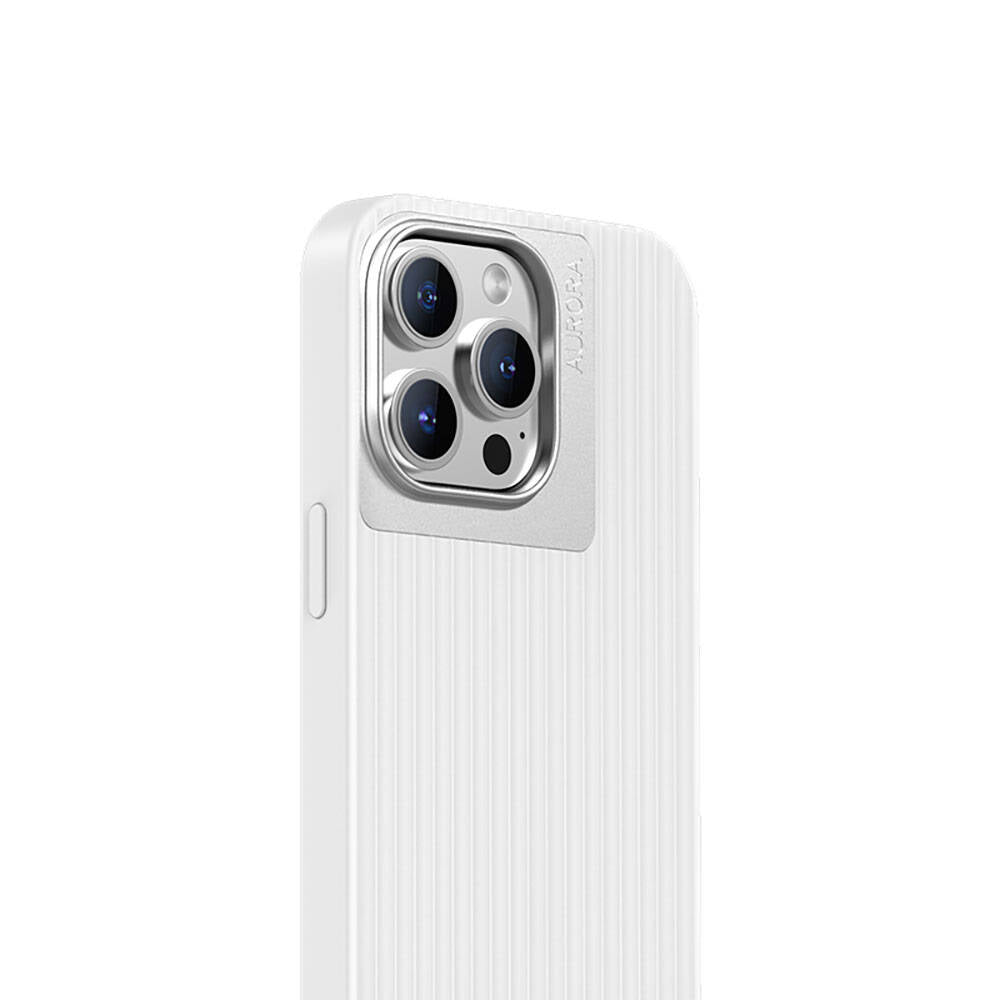Apple iPhone 15 Pro Max Kılıf Recci Aurora Serisi M-safe Şarj Özellikli Kapak Beyaz