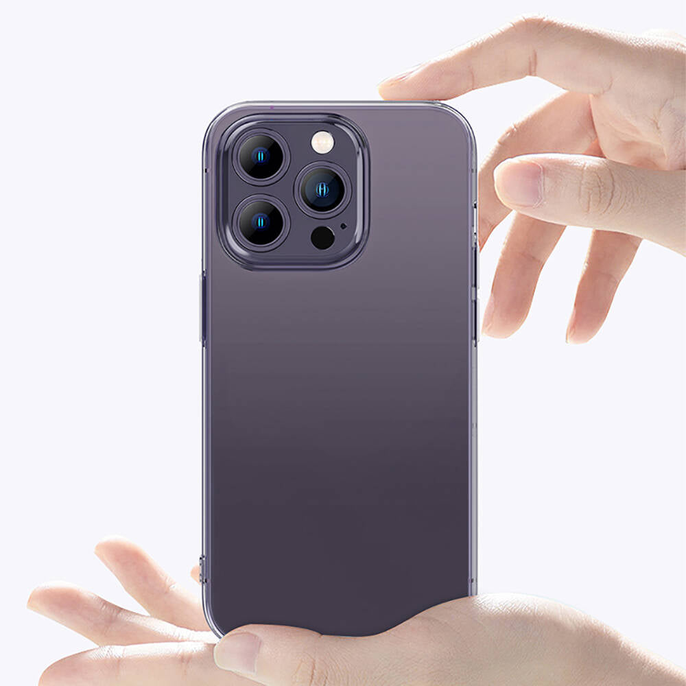 Apple iPhone 14 Pro Max Kılıf Airbagli Şeffaf Darbe Emici Silikon Tasarımlı Recci Clarity Serisi Kapak Şeffaf