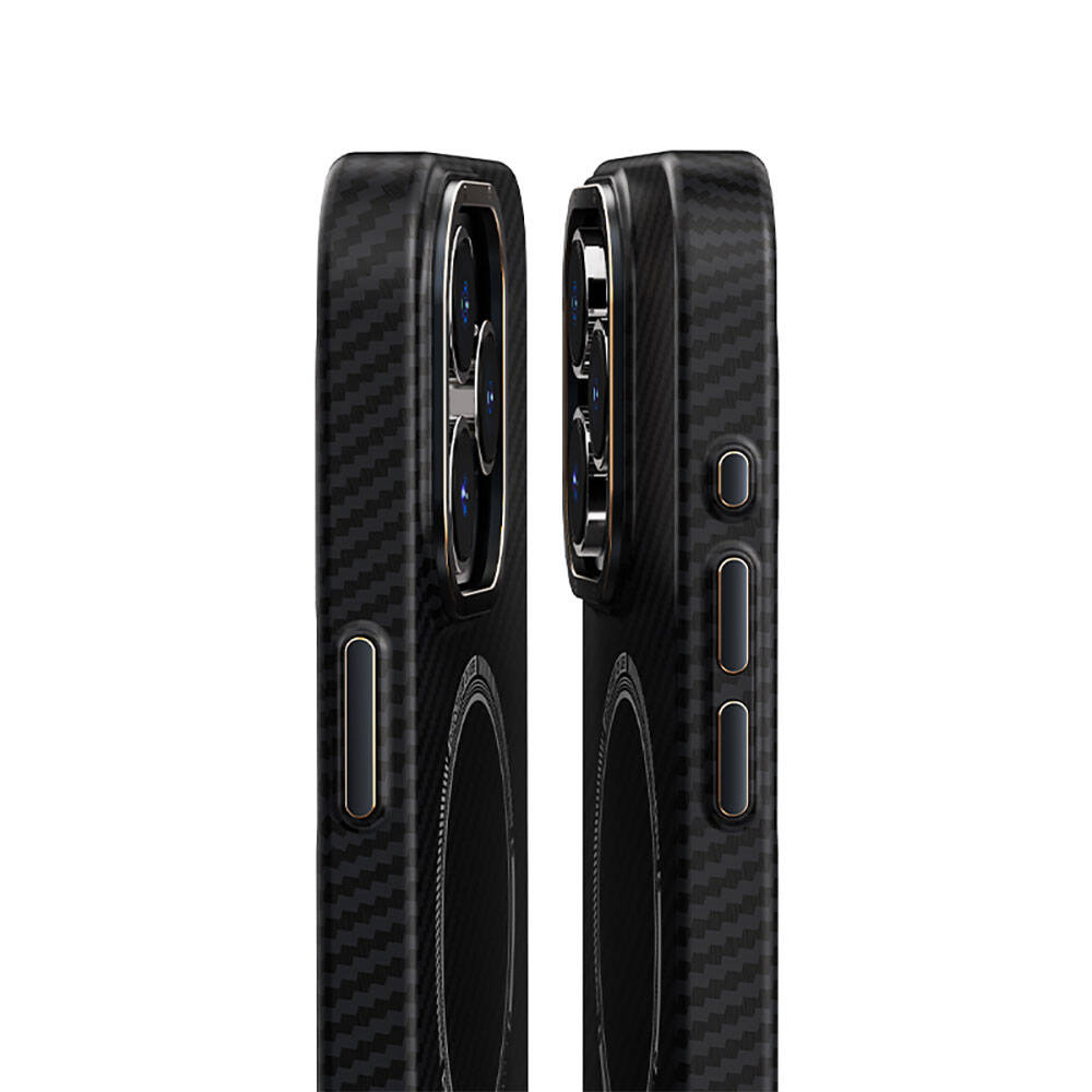 Apple iPhone 15 Kılıf Recci Machinist Serisi M-safe Şarj Özellikli Magnetik Karbon Kapak Siyah