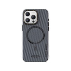 Apple iPhone 15 Pro Kılıf Recci Machinist Serisi M-safe Şarj Özellikli Magnetik Karbon Kapak Gri