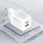 Recci RC83E Type-C PD & USB-A GaN Teknolojili QC3.0 Hızlı Şarj Başlığı 35W Beyaz