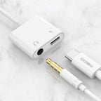 Recci RDS-A08 Type-C PD 3.0 2in1 Şarj ve Ses Adaptörü Beyaz