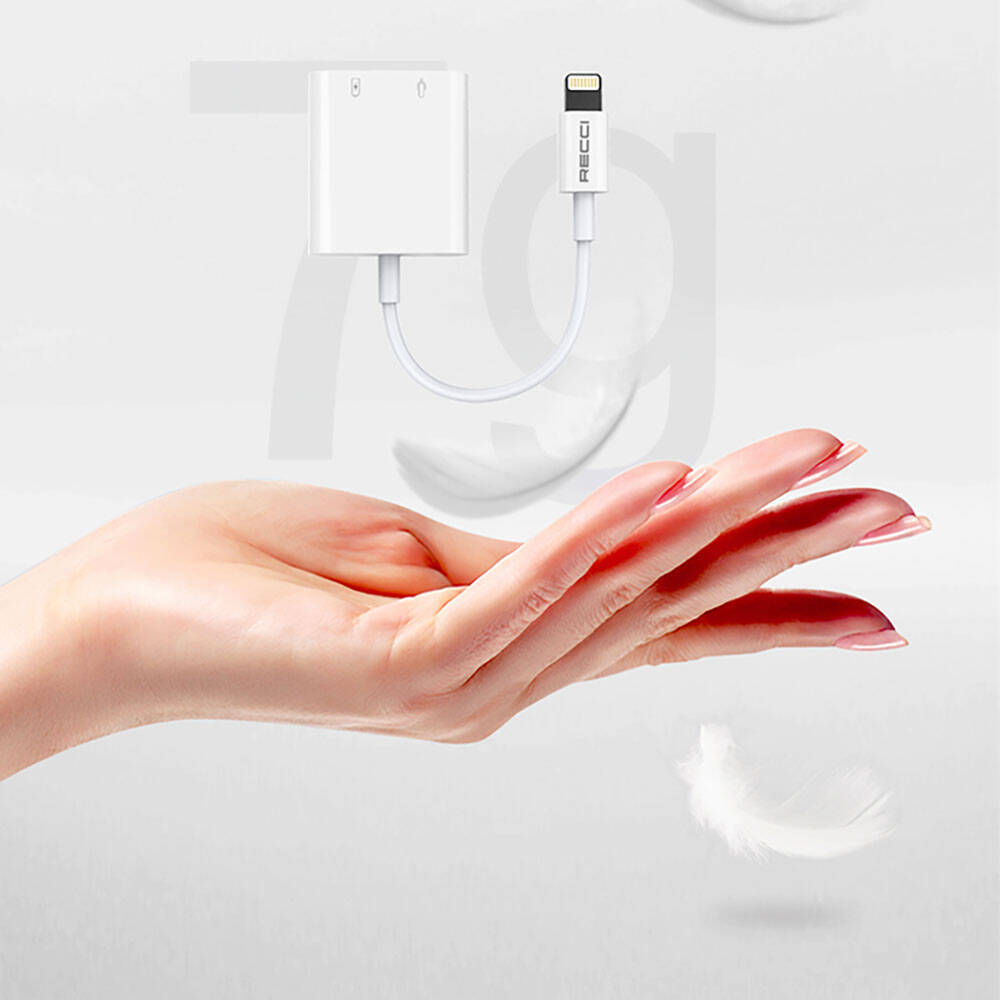 Recci RDS-A10 Lightning PD3.0 2in1 Şarj ve Ses Adaptörü Beyaz