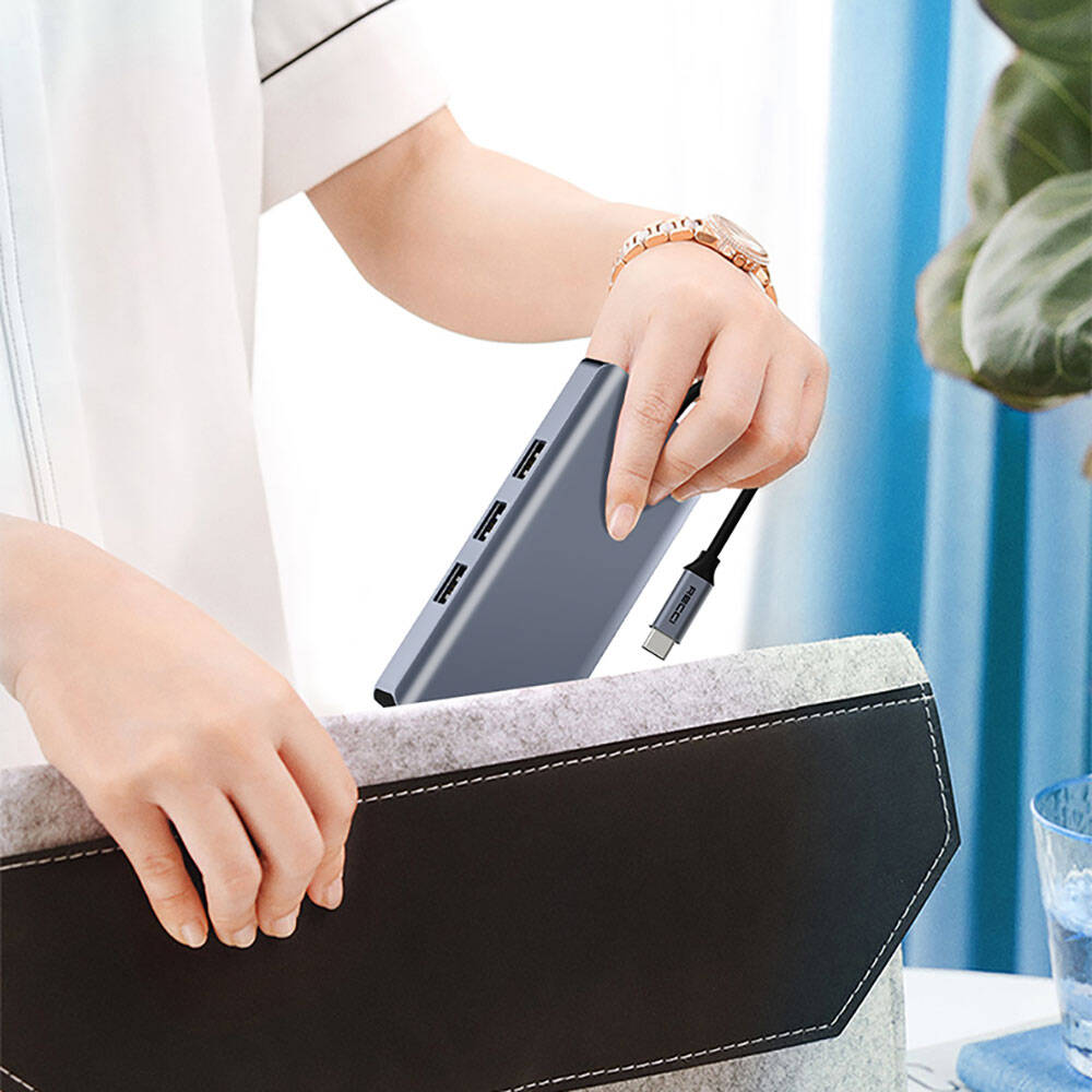 Recci RH09 Type-C to Type-C + SD/TF + USB3.0 + USB2.0 + HDMI + VGA + RJ45 Bağlantılı 9in1 Hub Gri