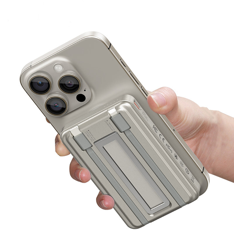 Recci RPB-W23 PD 20W Led Göstergeli Standlı Kablosuz Şarj Özellikli Type-C ve Lightning Kablolu Powerbank 15W 10000mAh Gold